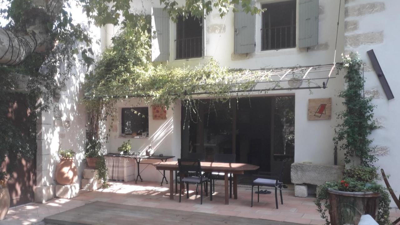 Mas" La Maison De Mon Pere " Proche Avignon A Pujaut Dış mekan fotoğraf